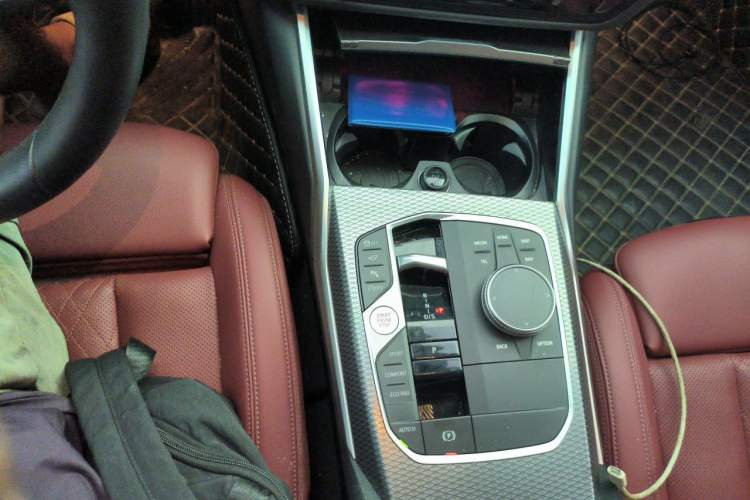Used BMW 3 Series 2023 325Li M Sport Night Edition Package Gear Lever