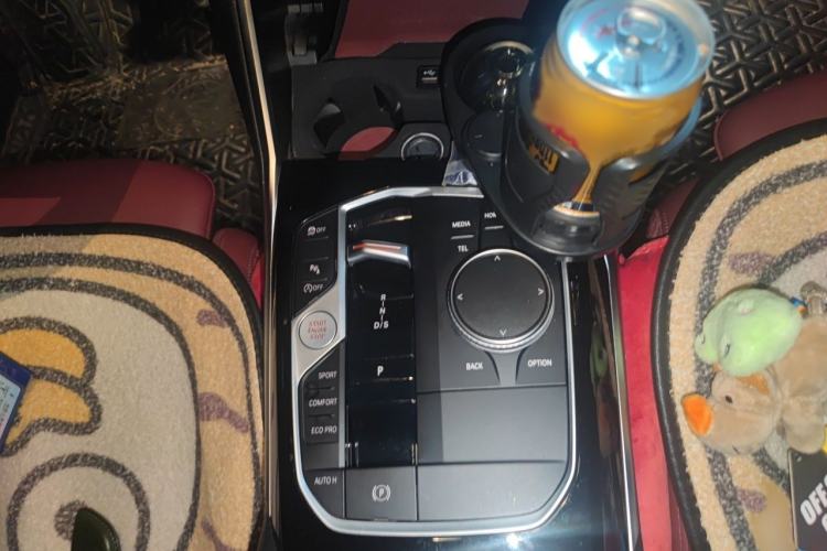 Used BMW 3 Series 2023 320i M Sport Package Gear Lever