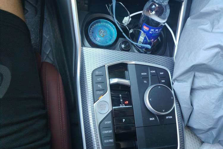 Used BMW 3 Series 2023 325Li M Sport Night Edition Package Gear Lever