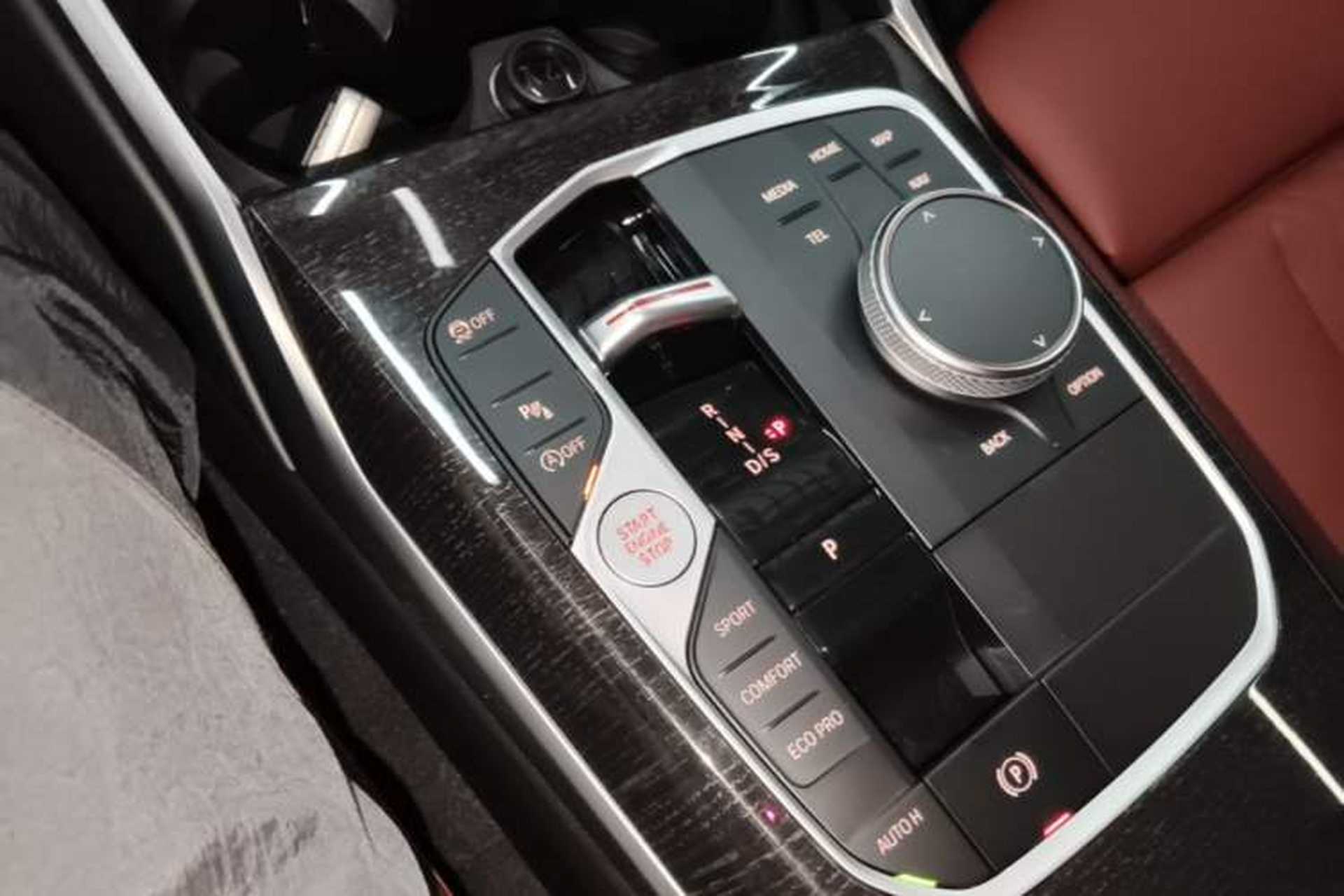 Used BMW 3 Series 2023 325Li M Sport Package Gear Lever