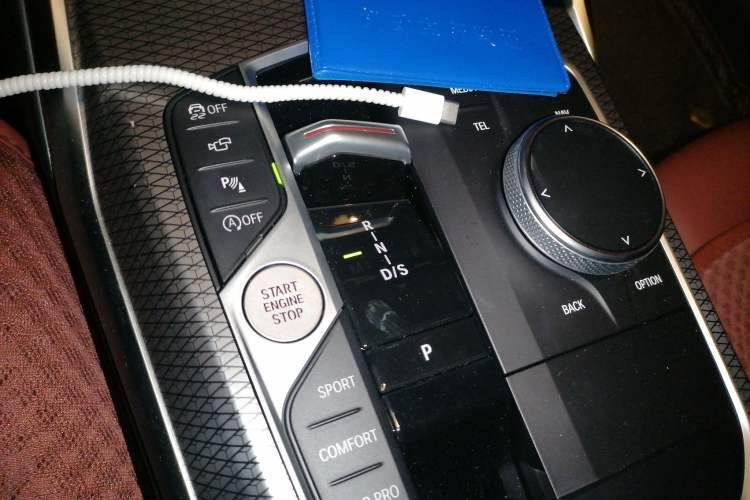 Used BMW 3 Series 2023 325i M Sport Night Edition Package Gear Lever