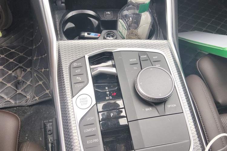 Used BMW 3 Series 2023 325Li M Sport Night Edition Package Gear Lever