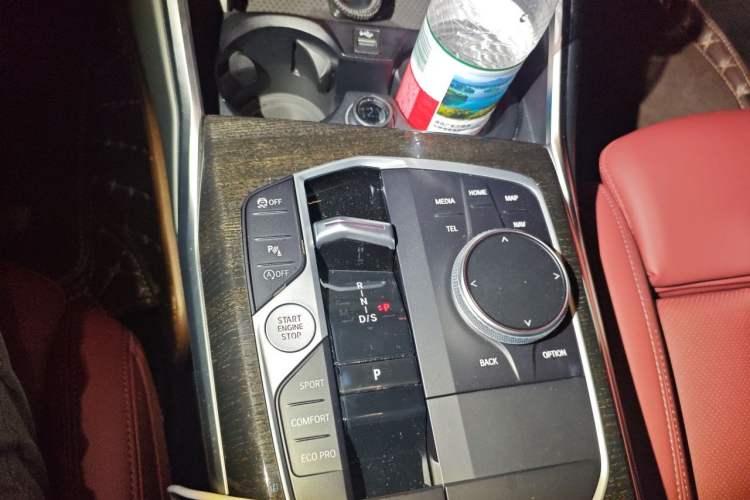 Used BMW 3 Series 2023 325Li M Sport Package Gear Lever