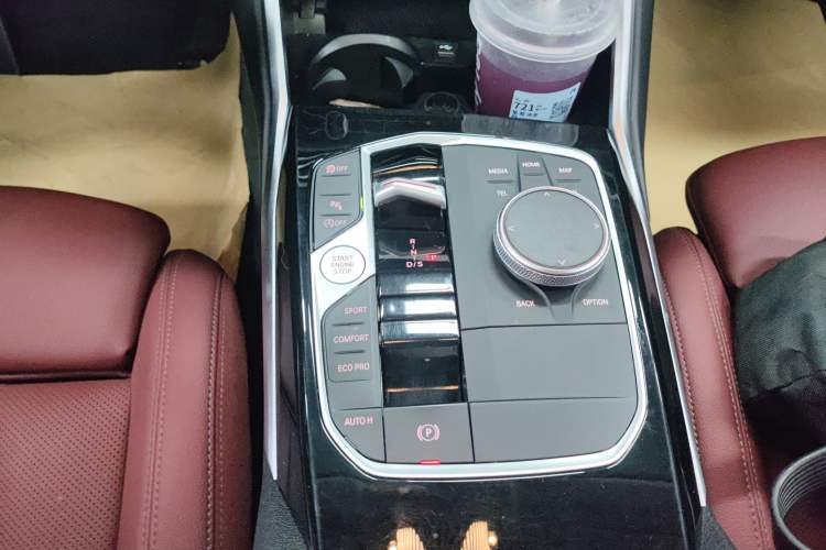 Used BMW 3 Series 2023 320Li M Sport Package Gear Lever