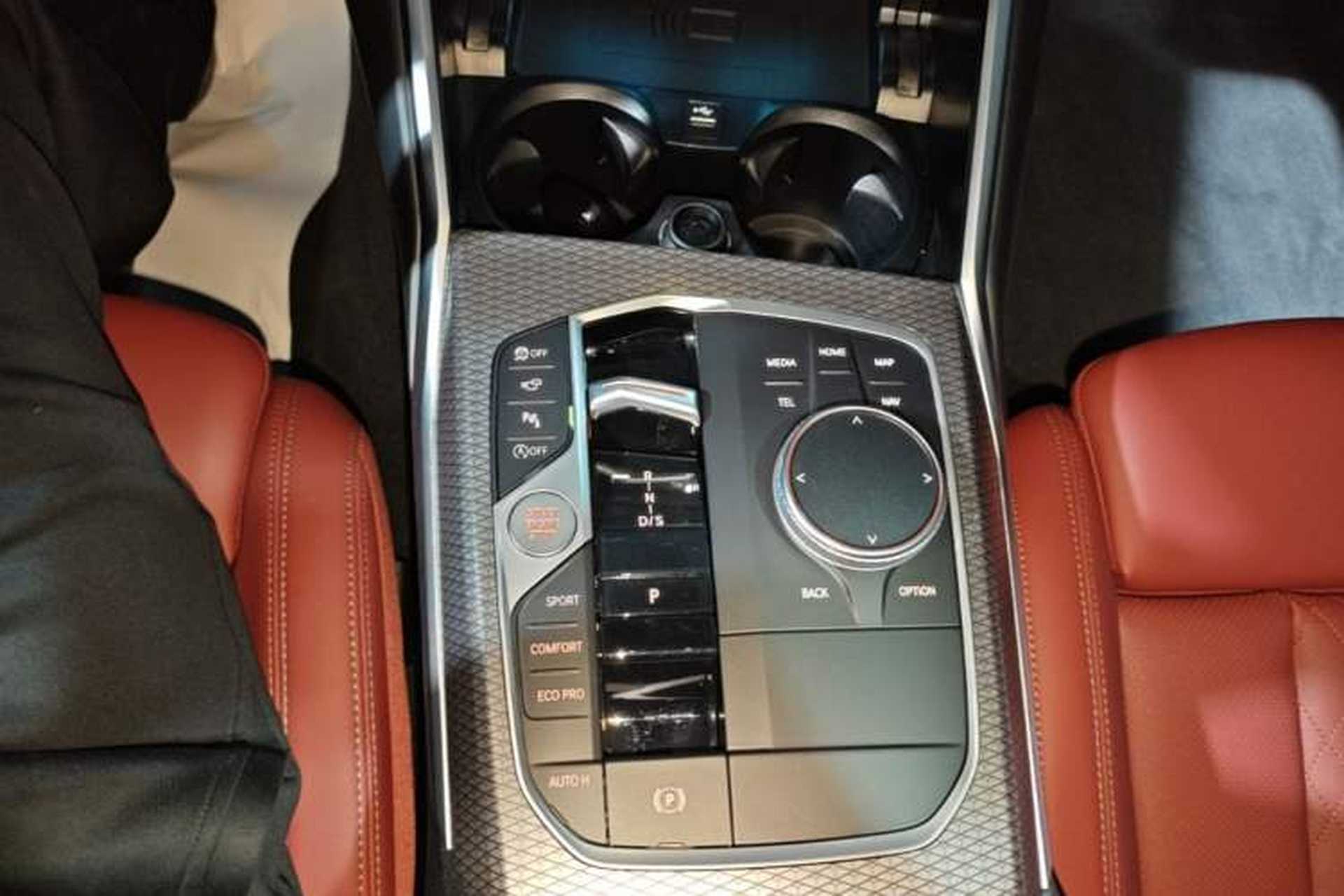 Used BMW 3 Series 2023 325Li M Sport Night Edition Package Gear Lever