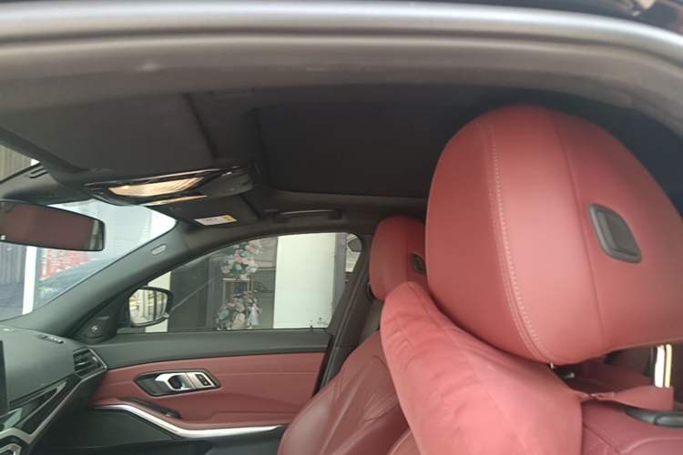 Used BMW 3 Series 2023 325i M Sport Night Edition Package Headliner