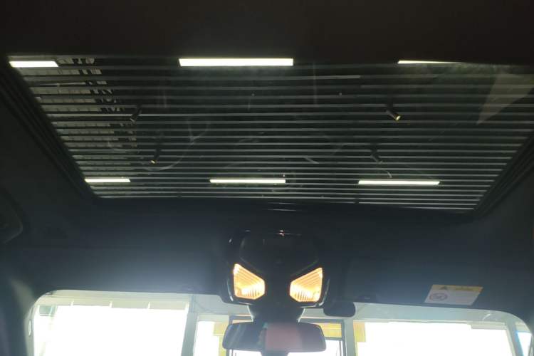Used BMW 3 Series 2023 330i M Sport Night Edition Package Headliner