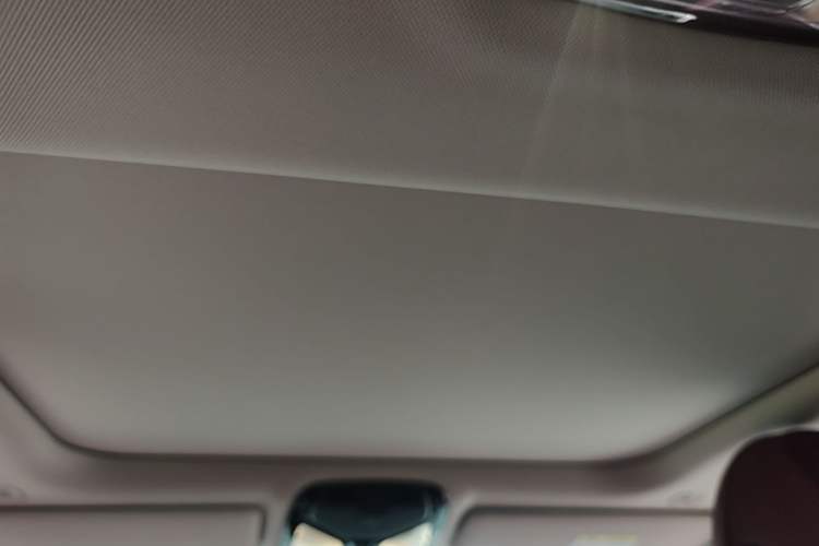 Used BMW 3 Series 2023 325i M Sport Package Headliner