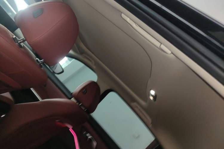 Used BMW 3 Series 2023 325Li M Sport Night Edition Package Headliner