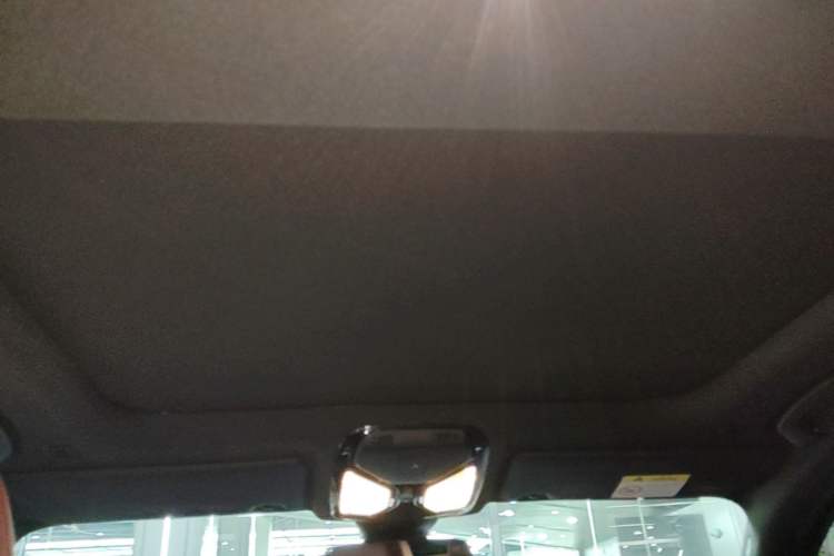 Used BMW 3 Series 2023 330i M Sport Night Edition Package Headliner
