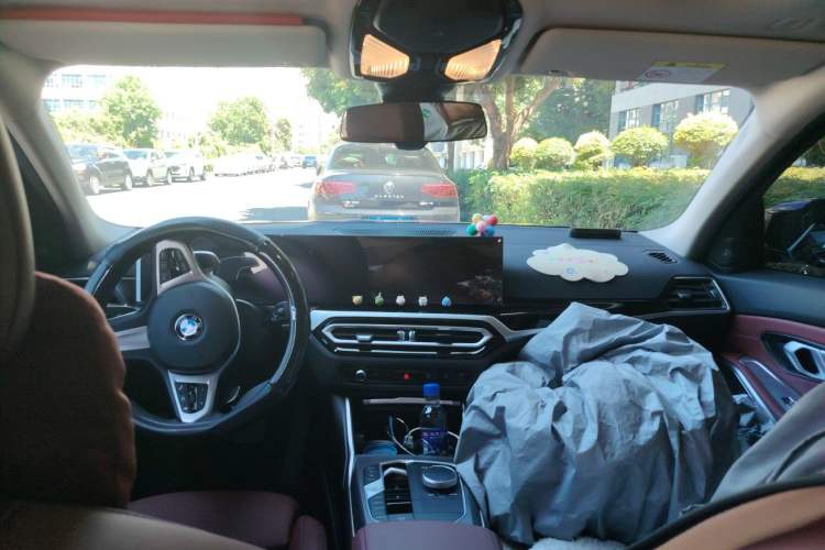 Used BMW 3 Series 2023 325Li M Sport Night Edition Package Headliner