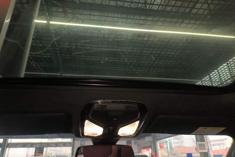 Used BMW 3 Series 2023 325i M Sport Night Edition Package Headliner