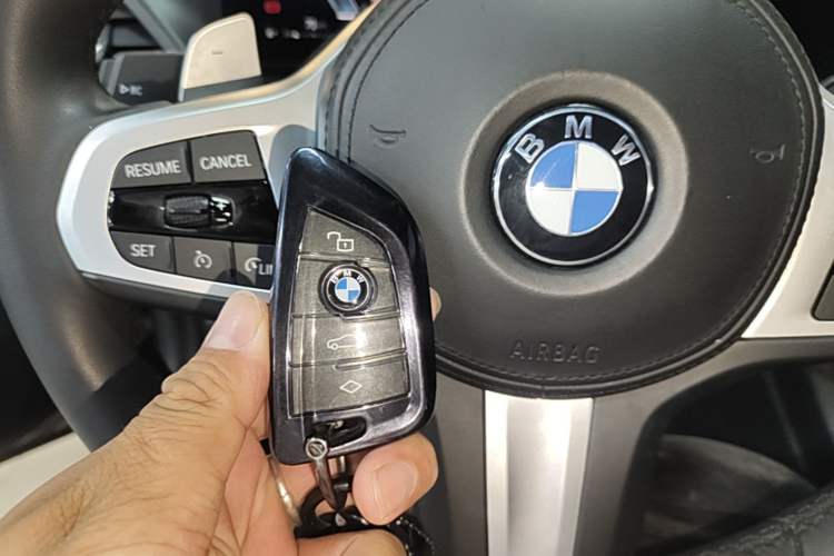 Used BMW 3 Series 2023 325Li M Sport Night Edition Package Interior 1