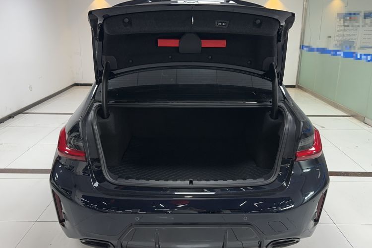 Used BMW 3 Series 2023 325Li M Sport Package Interior 1