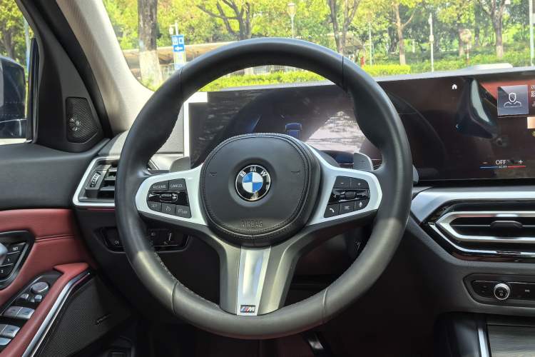 Used BMW 3 Series 2023 325Li M Sport Night Edition Package Interior 2