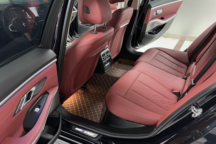 Used BMW 3 Series 2023 325Li M Sport Package Interior 2