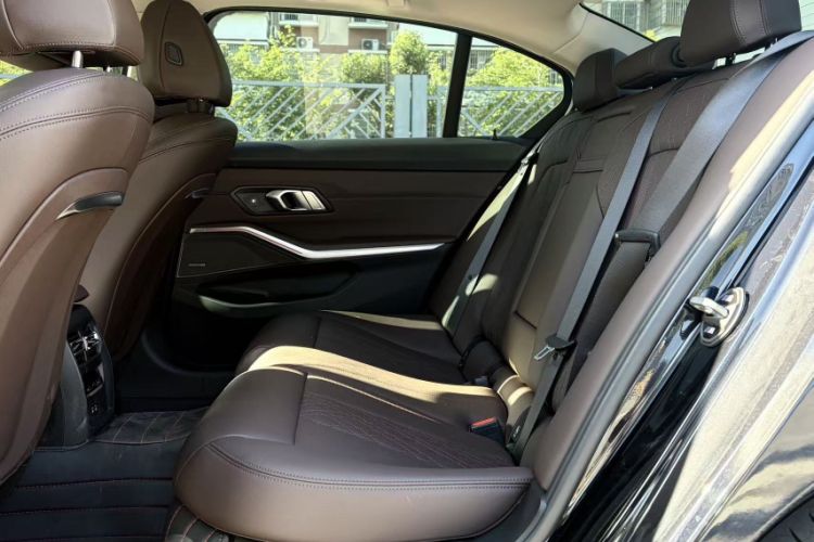 Used BMW 3 Series 2023 325Li M Sport Night Edition Package Interior 3