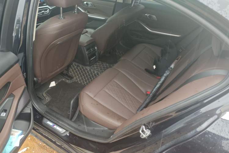 Used BMW 3 Series 2023 320Li M Sport Package Interior 4