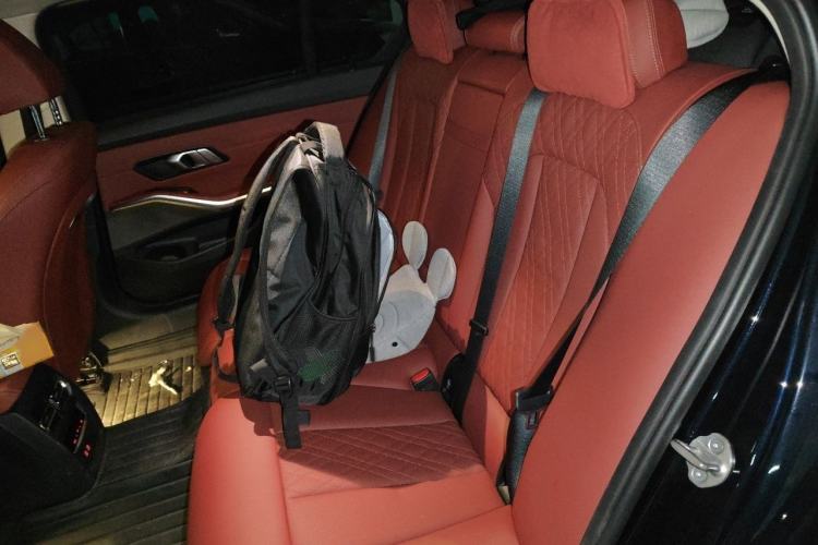 Used BMW 3 Series 2023 320Li M Sport Package Interior 4