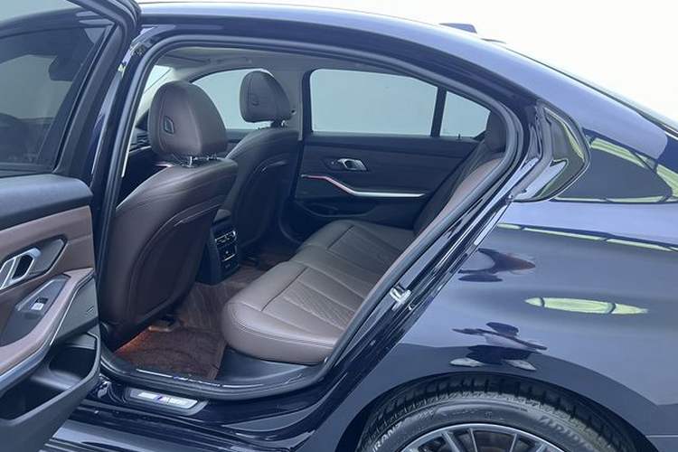 Used BMW 3 Series 2023 325Li M Sport Night Edition Package Interior 5
