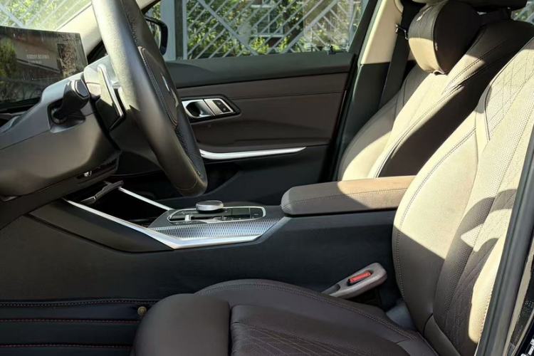 Used BMW 3 Series 2023 325Li M Sport Night Edition Package Interior 7