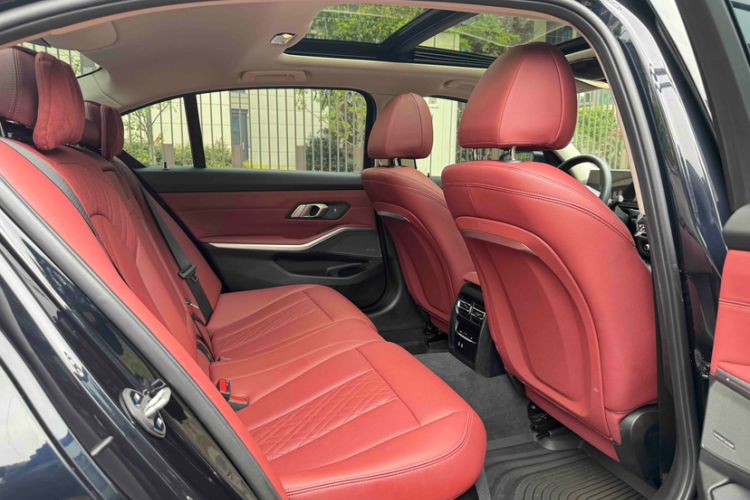 Used BMW 3 Series 2023 325Li M Sport Night Edition Package Interior 8