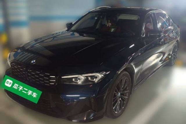 BMW 3 Series 2023 325i M Sport Night Edition Package مستعملة