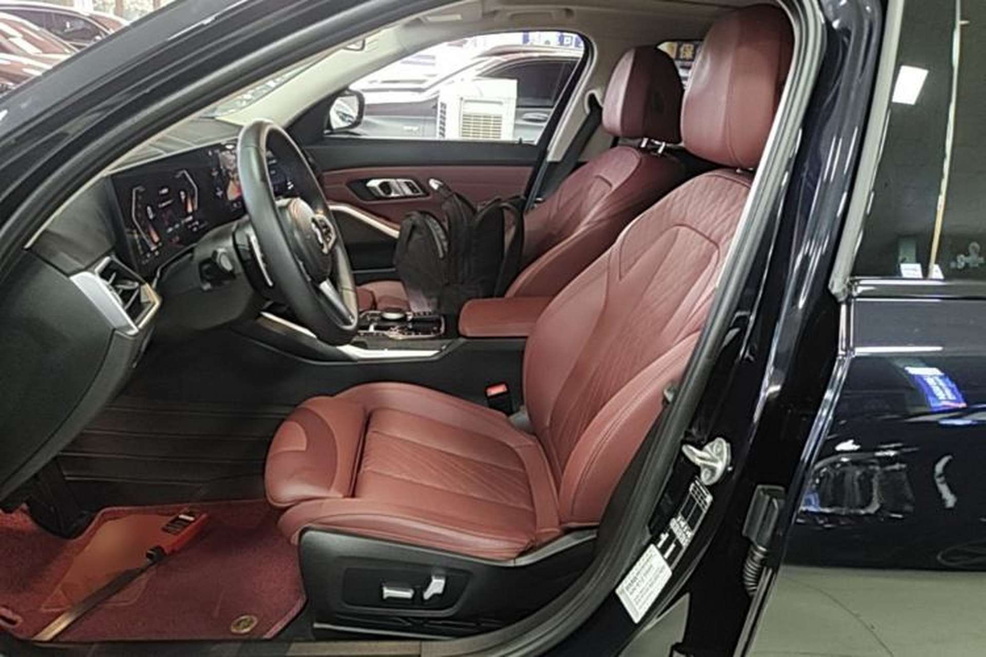 Used BMW 3 Series 2023 325Li M Sport Package Left Front Seat