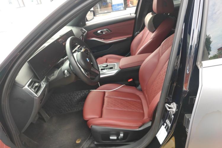 Used BMW 3 Series 2023 330i M Sport Night Edition Package Left Front Seat