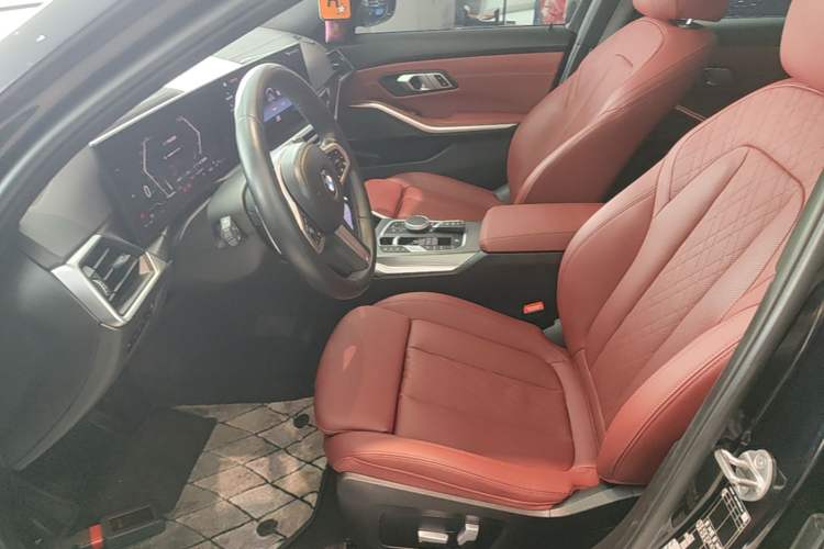 Used BMW 3 Series 2023 330i M Sport Night Edition Package Left Front Seat