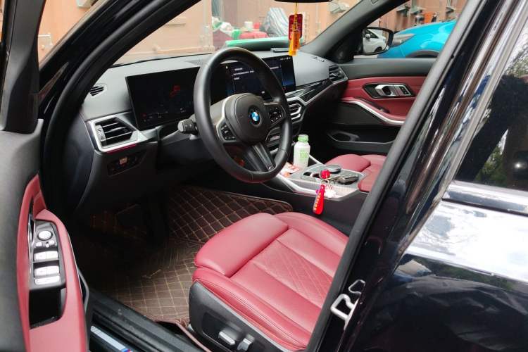 Used BMW 3 Series 2023 325i M Sport Night Edition Package Left Front Seat