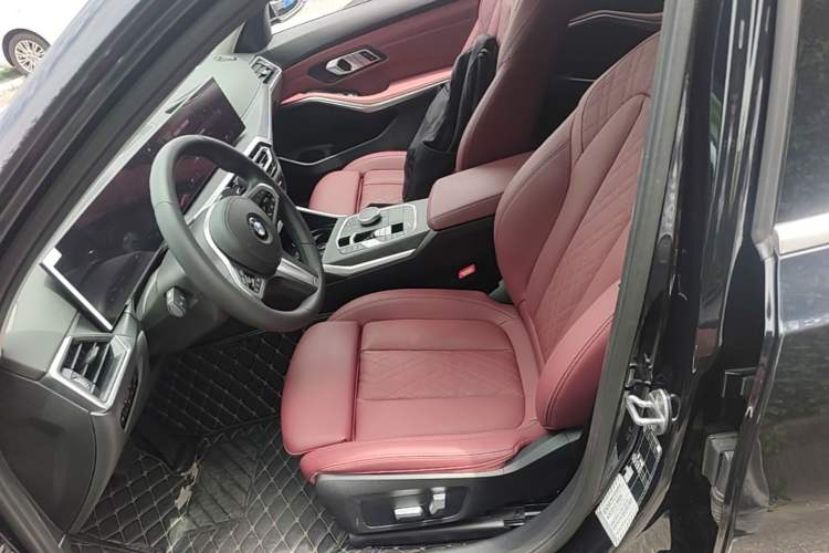 Used BMW 3 Series 2023 325i M Sport Package Left Front Seat