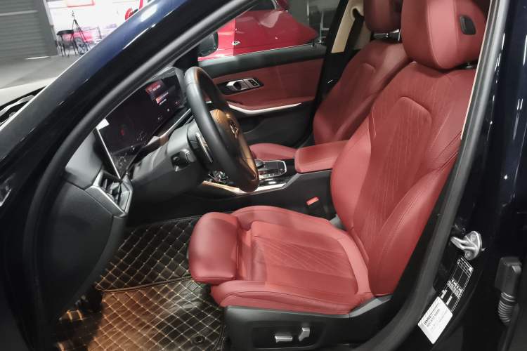 Used BMW 3 Series 2023 320Li M Sport Package Left Front Seat
