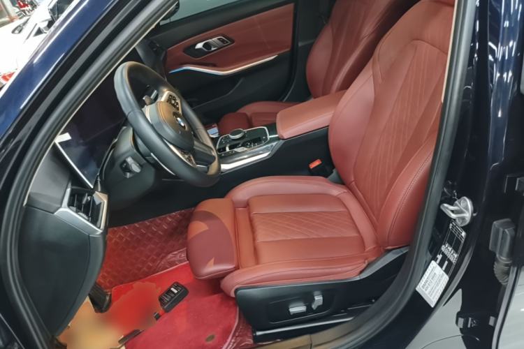 Used BMW 3 Series 2023 325Li M Sport Package Left Front Seat
