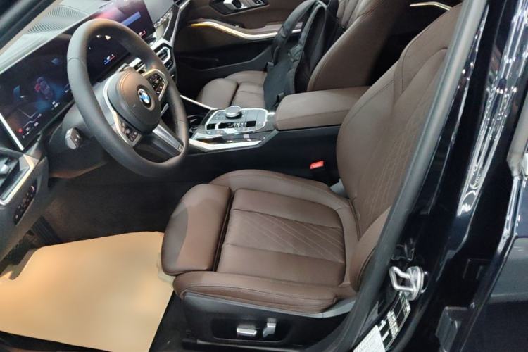 Used BMW 3 Series 2023 325Li M Sport Package Left Front Seat