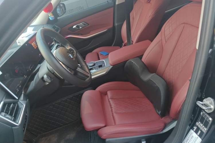 Used BMW 3 Series 2023 325Li M Sport Package Left Front Seat