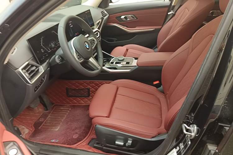 Used BMW 3 Series 2023 320i M Sport Package Left Front Seat