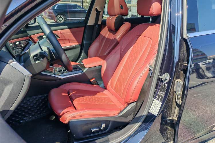 Used BMW 3 Series 2023 325Li M Sport Package Left Front Seat
