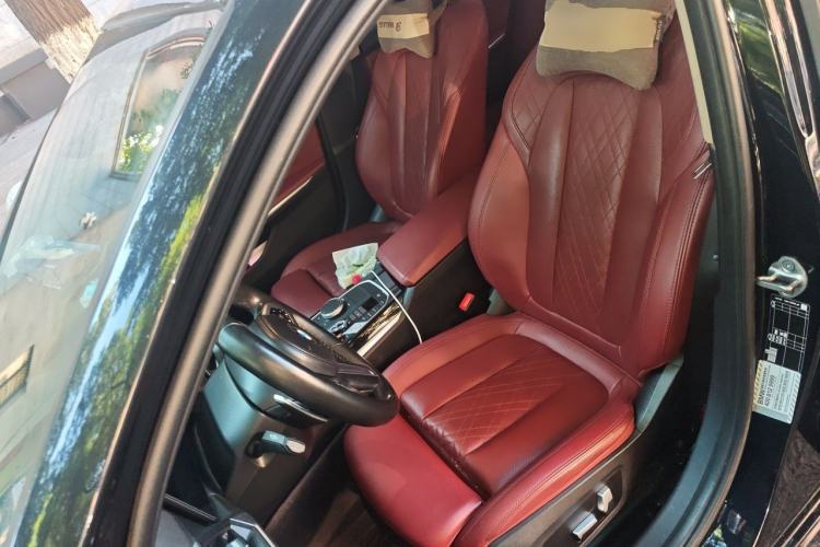 Used BMW 3 Series 2023 320i M Sport Package Left Front Seat