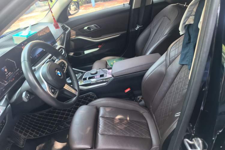 Used BMW 3 Series 2023 325Li M Sport Package Left Front Seat