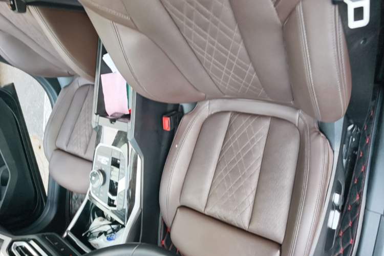 Used BMW 3 Series 2023 325Li M Sport Package Left Front Seat