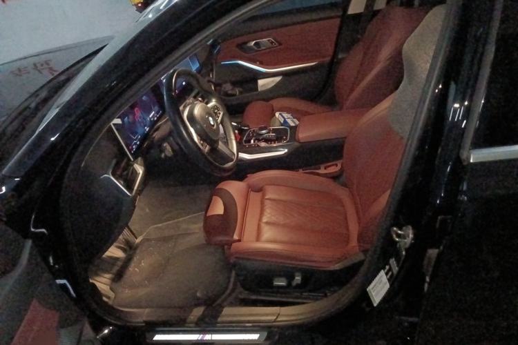 Used BMW 3 Series 2023 325Li M Sport Package Left Front Seat