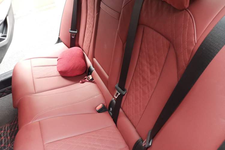 Used BMW 3 Series 2023 325Li M Sport Night Edition Package Left Rear Seat