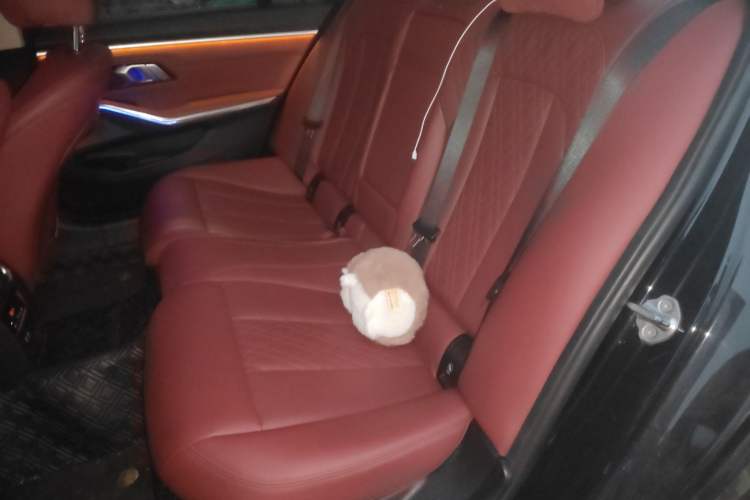 Used BMW 3 Series 2023 320Li M Sport Package Left Rear Seat