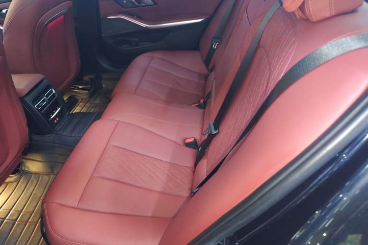 Used BMW 3 Series 2023 325Li M Sport Night Edition Package Left Rear Seat