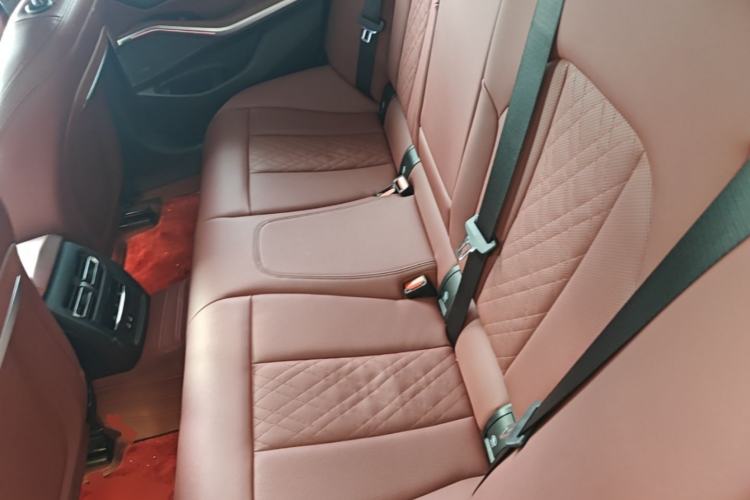 Used BMW 3 Series 2023 325i M Sport Night Edition Package Left Rear Seat