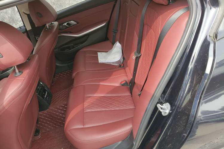 Used BMW 3 Series 2023 325Li M Sport Night Edition Package Left Rear Seat
