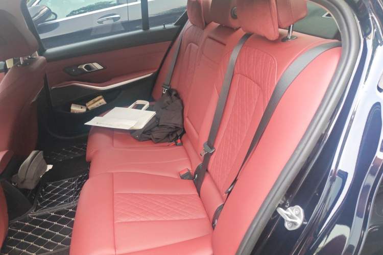 Used BMW 3 Series 2023 325Li M Sport Night Edition Package Left Rear Seat
