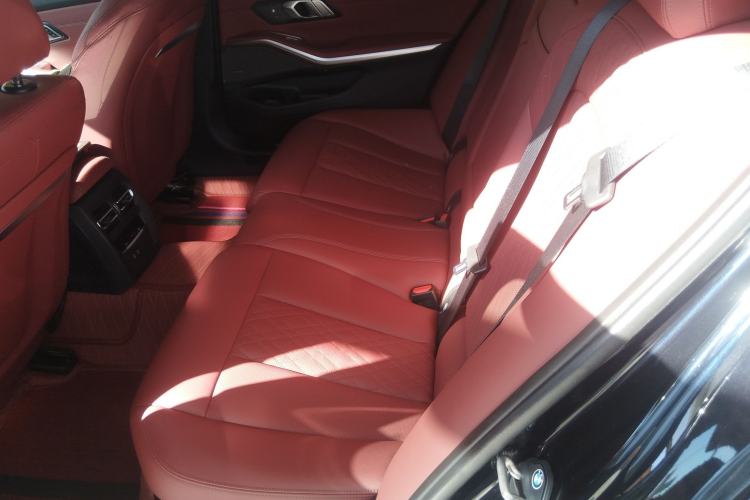 Used BMW 3 Series 2023 325Li M Sport Night Edition Package Left Rear Seat