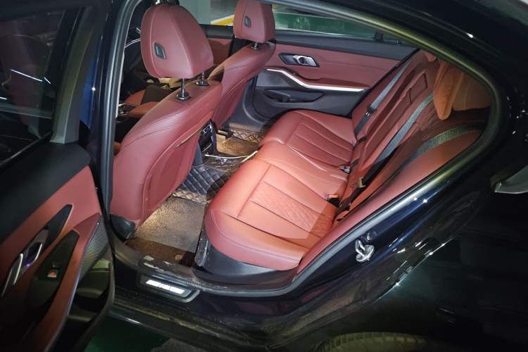 Used BMW 3 Series 2023 325Li M Sport Package Left Rear Seat
